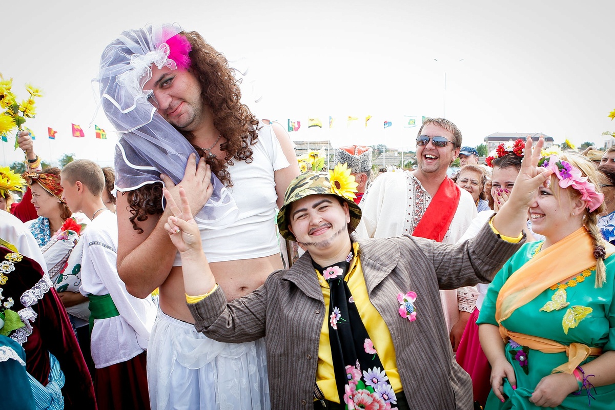 Свадебные традиции южной России покажут на фестивале в "Атамани"