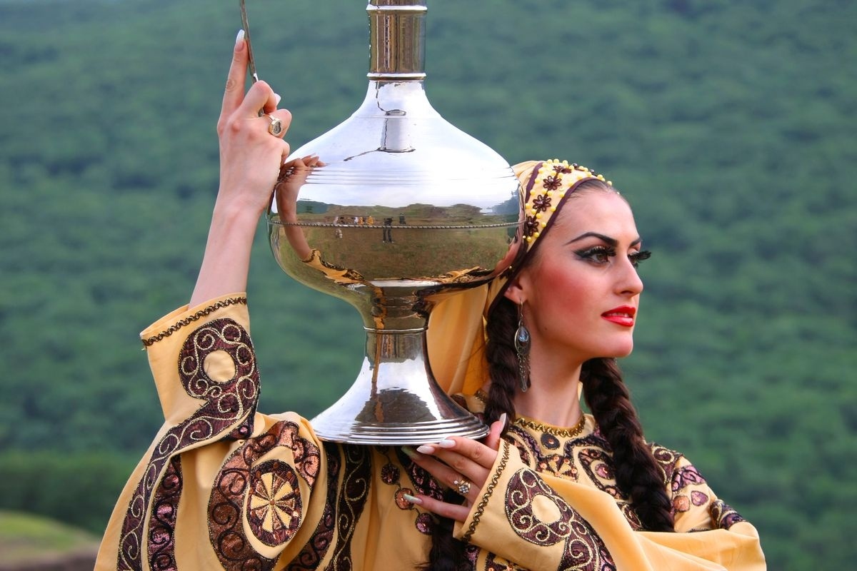 Вице-премьер Дагестана: двор в "Этномире" поможет презентовать республику на федеральном уровне